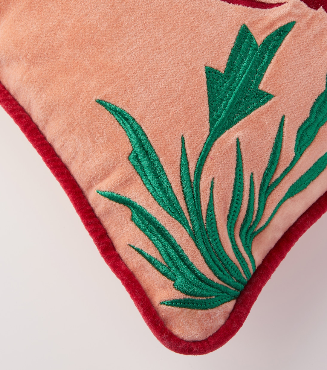 Crab embroidered velvet cushion | Les-Ottomans