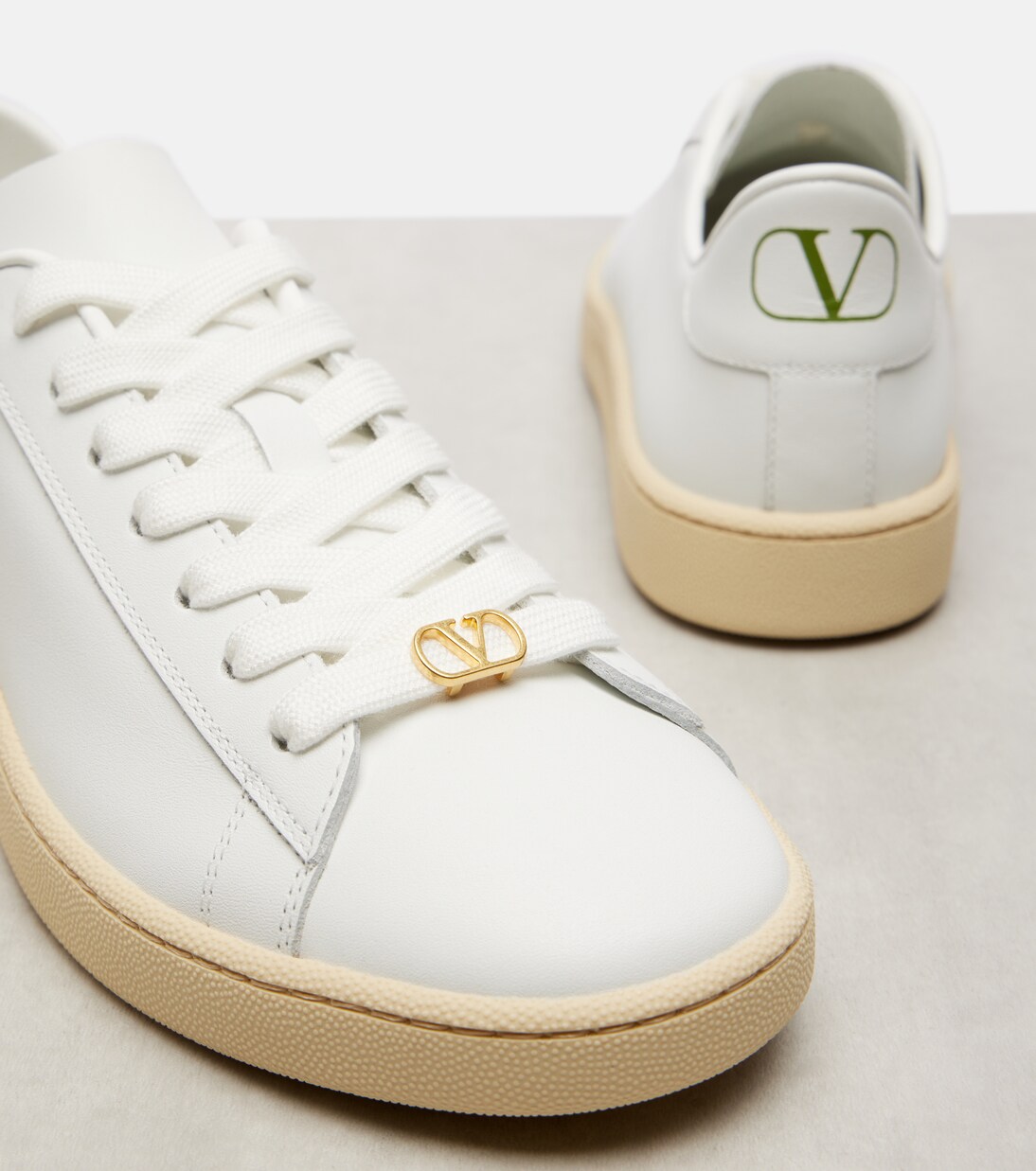 Royco VLogo leather sneakers | Valentino Garavani