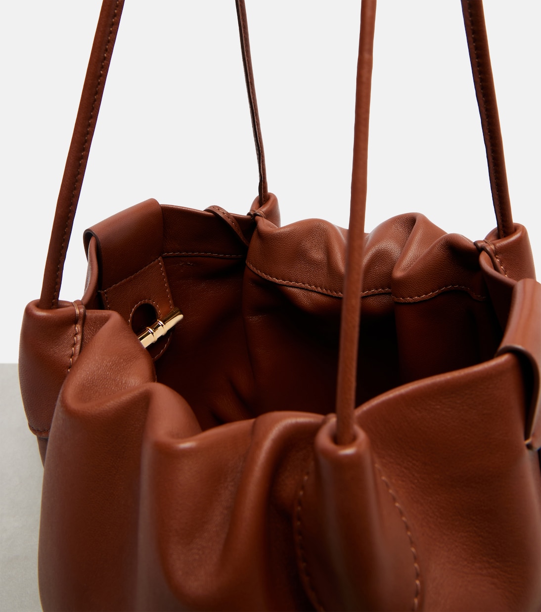 Bucket-Bag Bale Softy Small aus Leder | Loro Piana