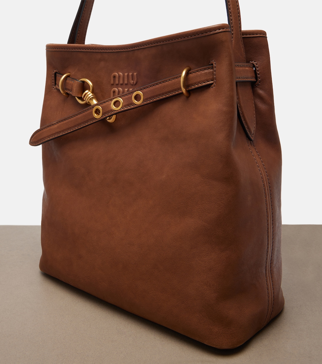 Bucket Bag Aventure aus Leder | Miu Miu