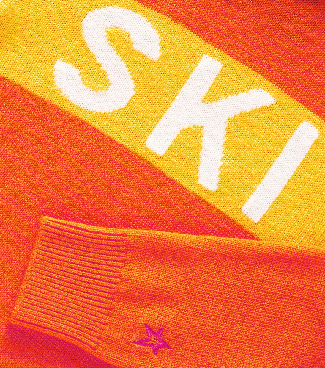 Wool turtleneck sweater | Perfect Moment Kids