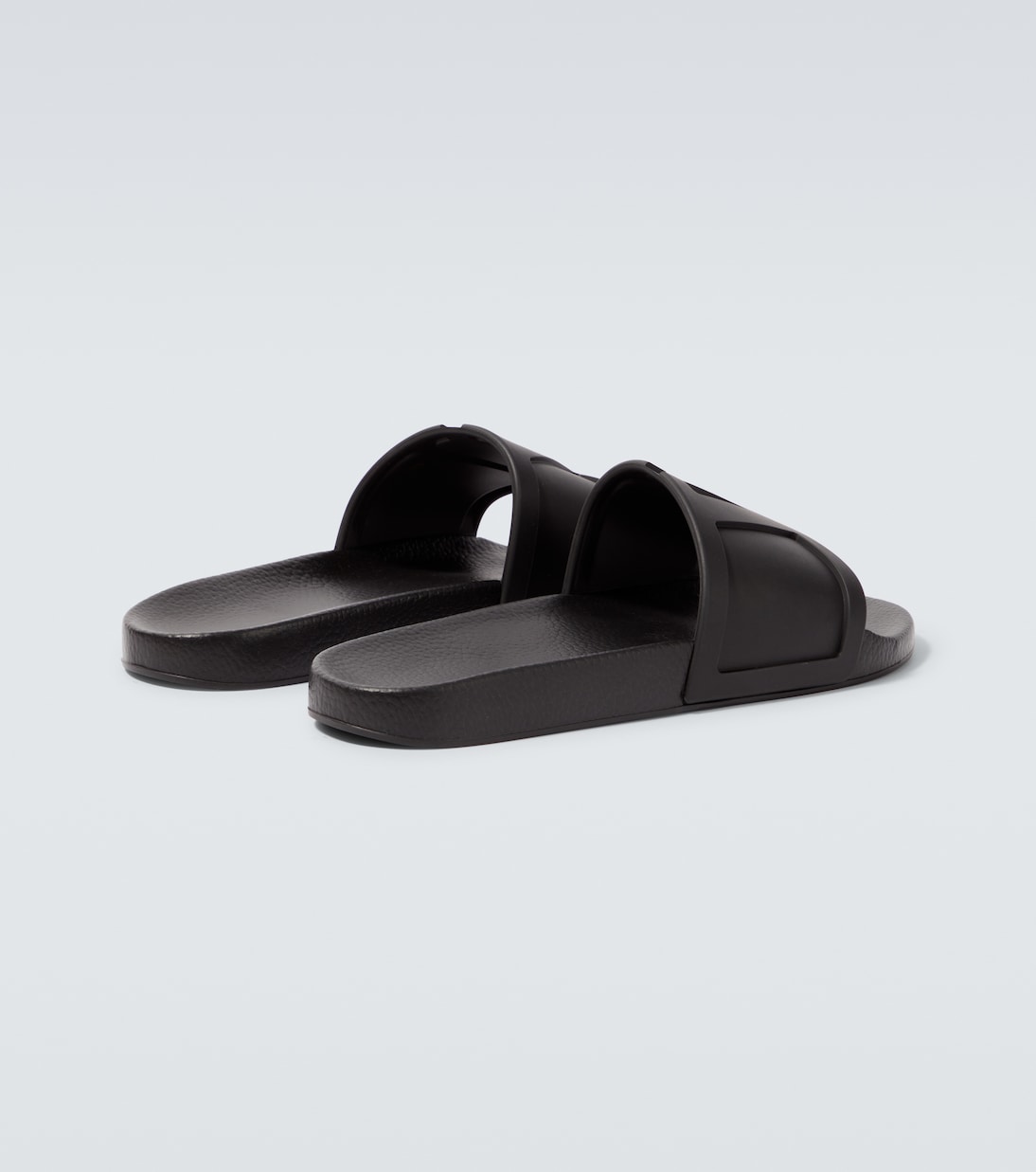 VLogo slides | Valentino Garavani