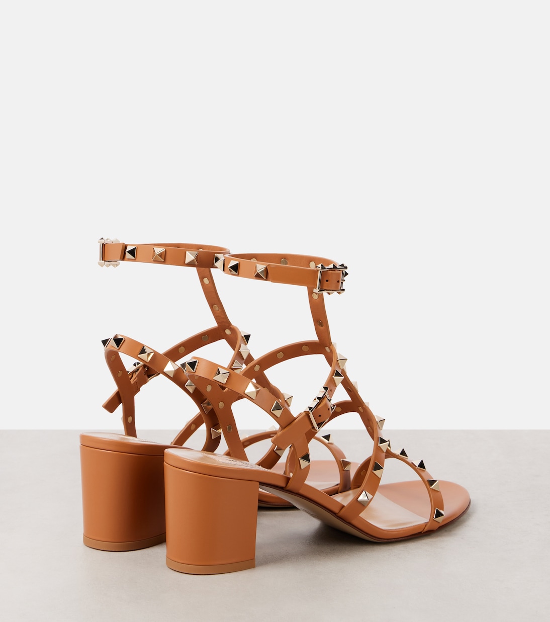 Sandalen Rockstud aus Leder | Valentino Garavani