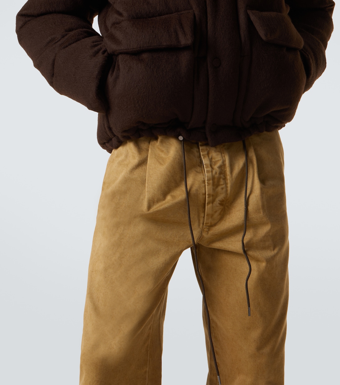 Daunenjacke aus Kamelhaar mit Leder | Auralee