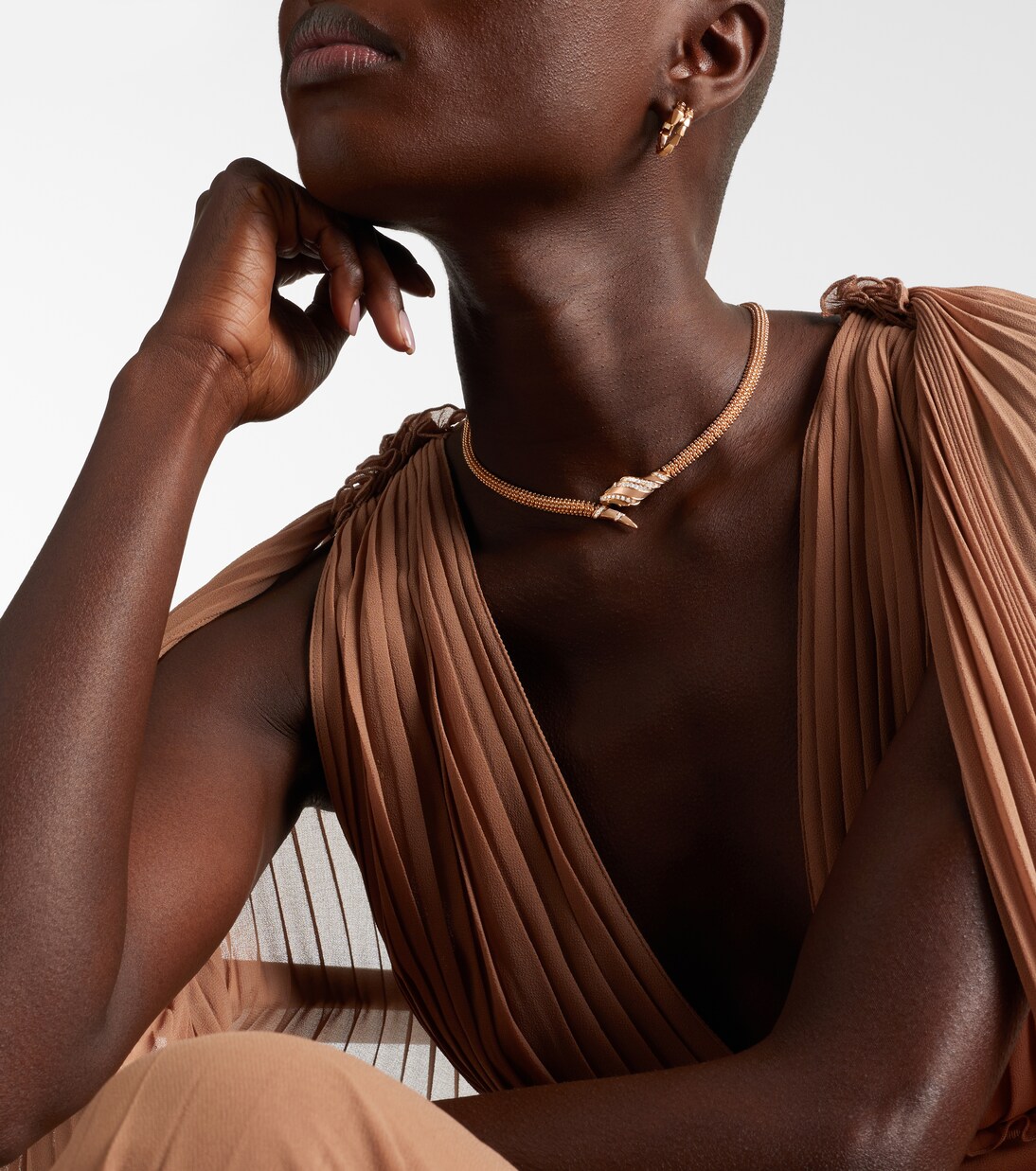 Serpenti 18kt rose gold necklace with diamonds and onyx  | Bvlgari