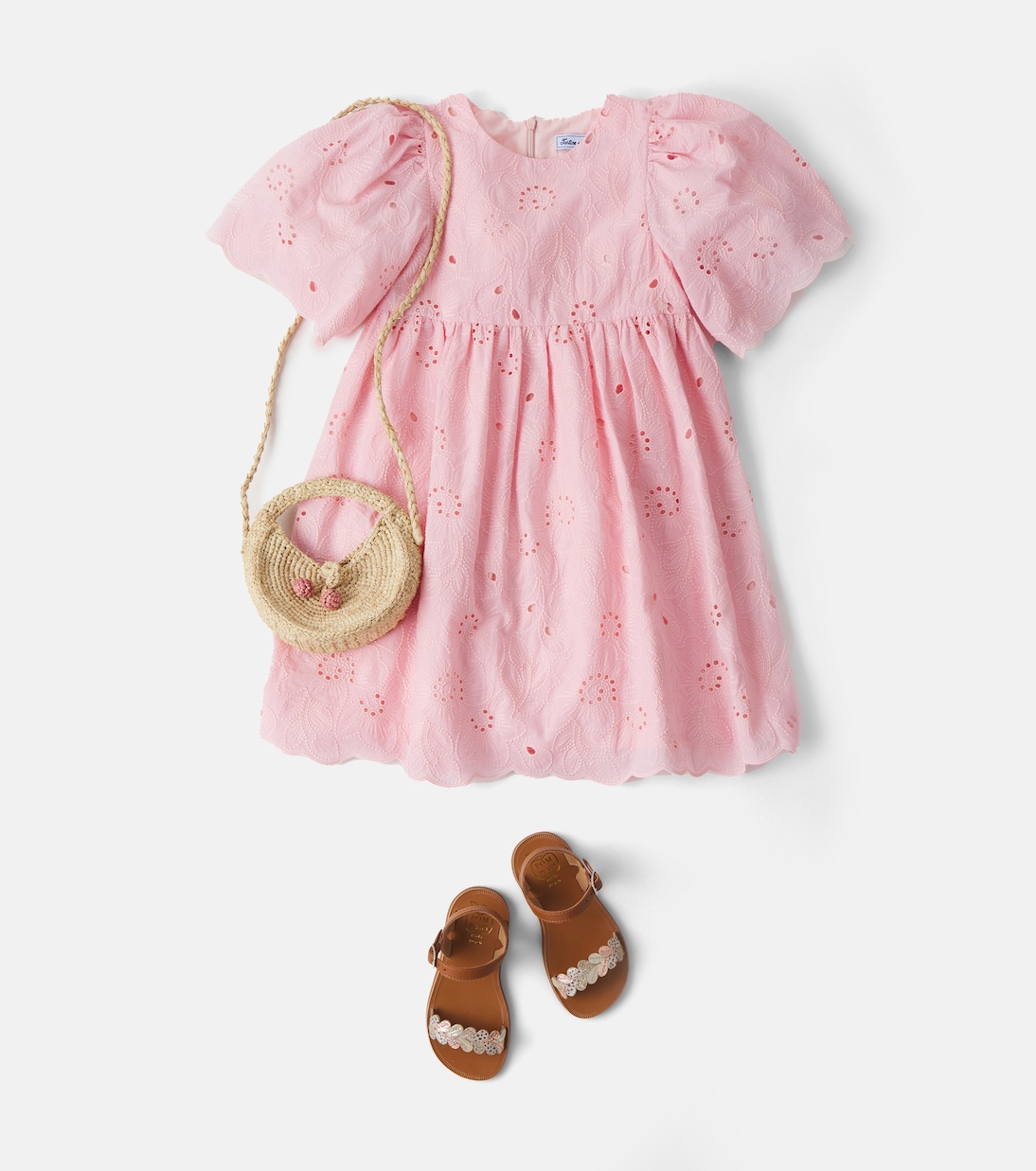 Broderie anglaise gathered dress | Tartine et Chocolat