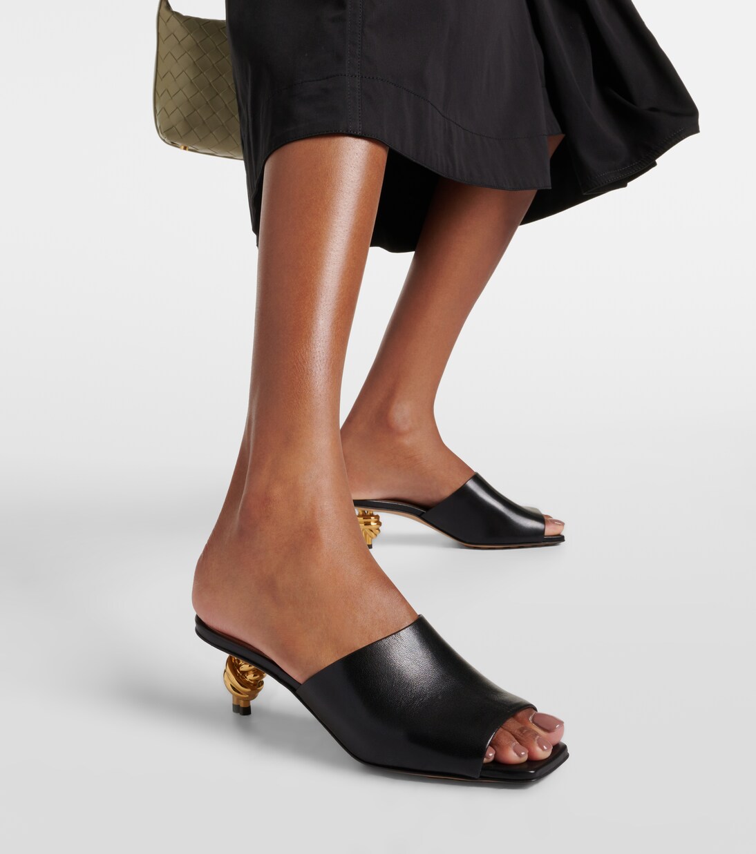 Pantoletten Knot 45 aus Leder | Bottega Veneta