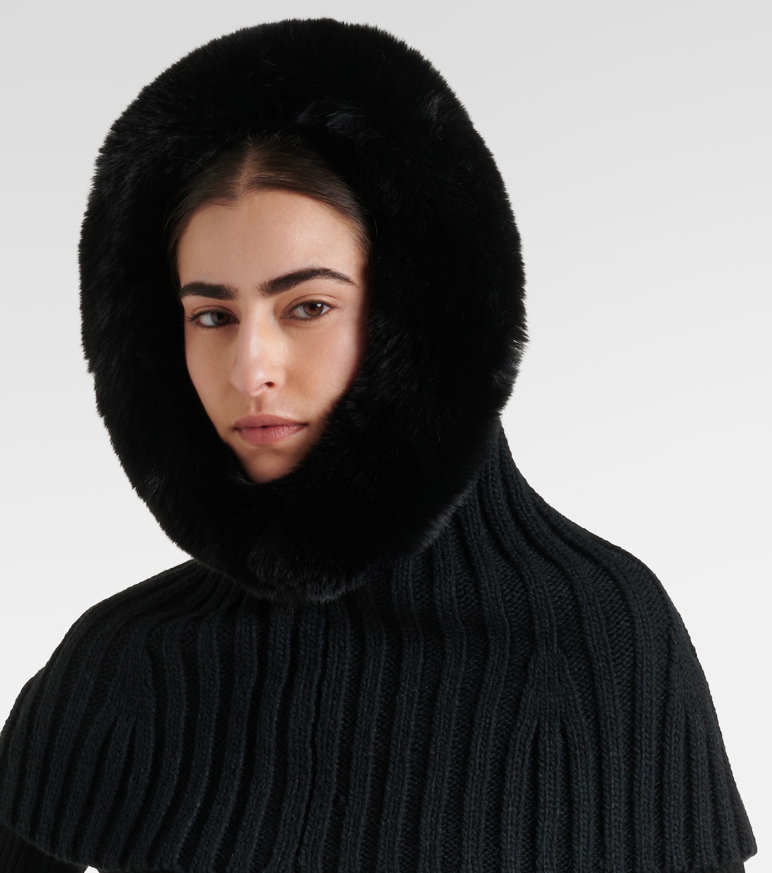 Schalmütze Naomi mit Faux Fur | Goldbergh