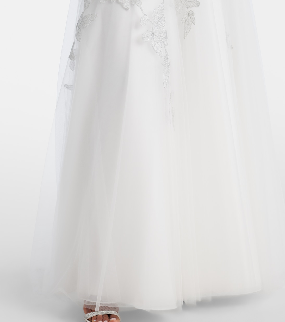 Bridal Bestickte Robe aus Tüll | Costarellos