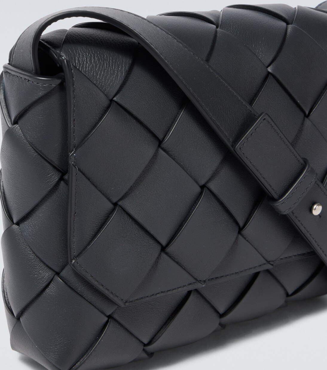 Diago Small leather crossbody bag | Bottega Veneta