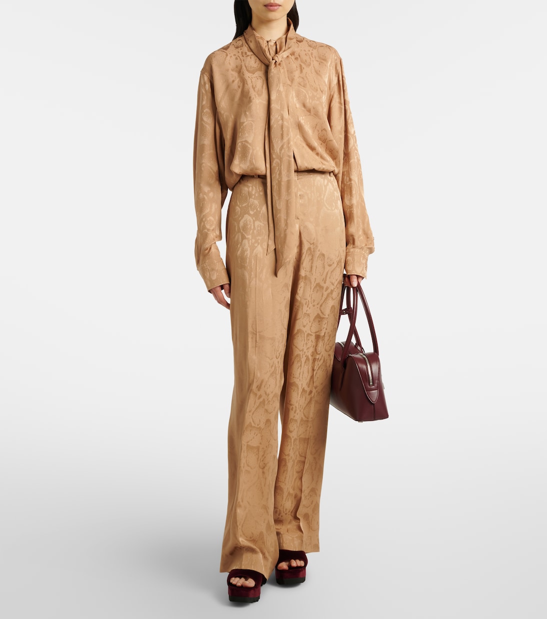 Sneak Elyse velvet wedge mules | Stella McCartney