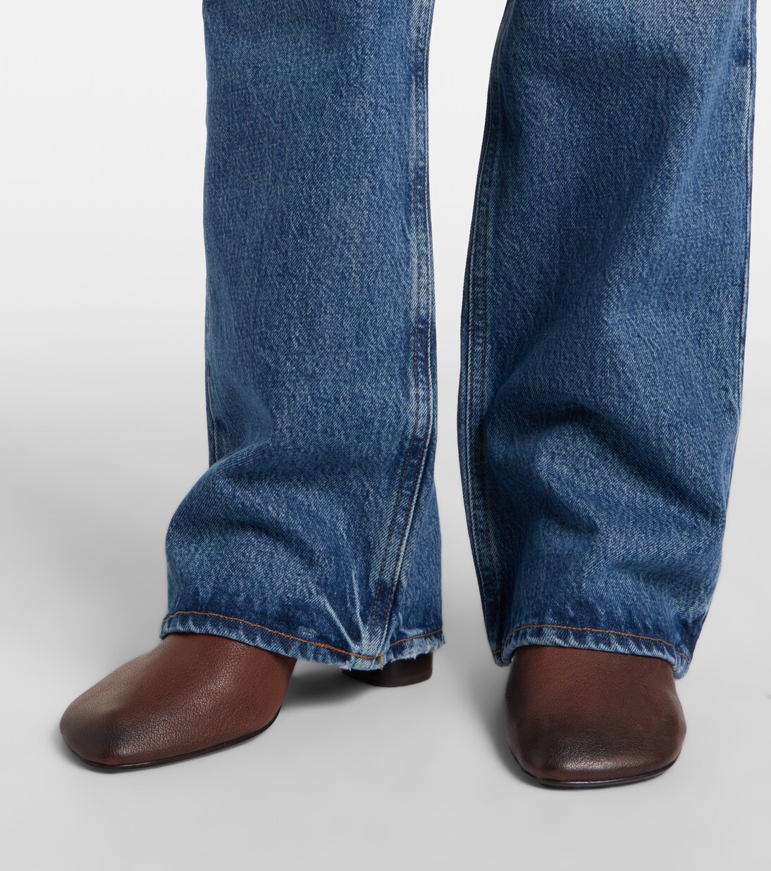 Low-rise bootcut jeans | Agolde