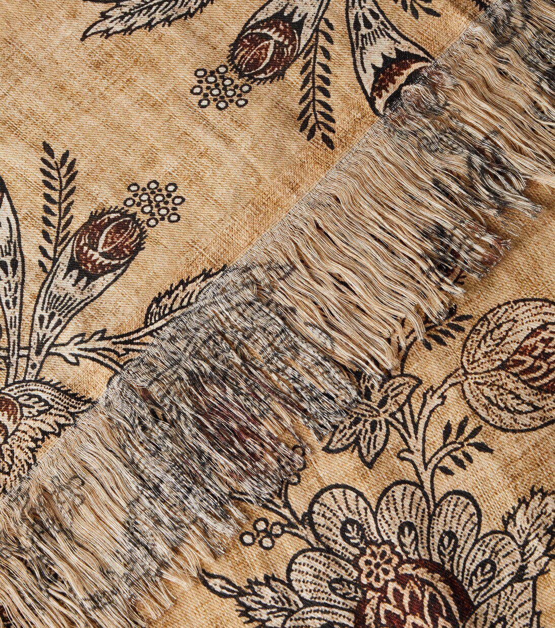 Tormento floral linen tablecloth | The House of Lyria