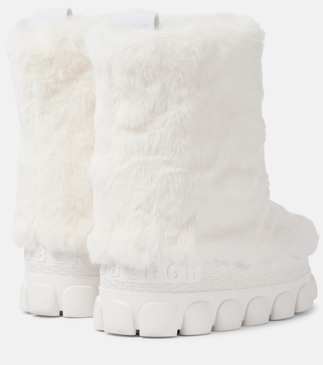Fun faux fur snow boots | Goldbergh
