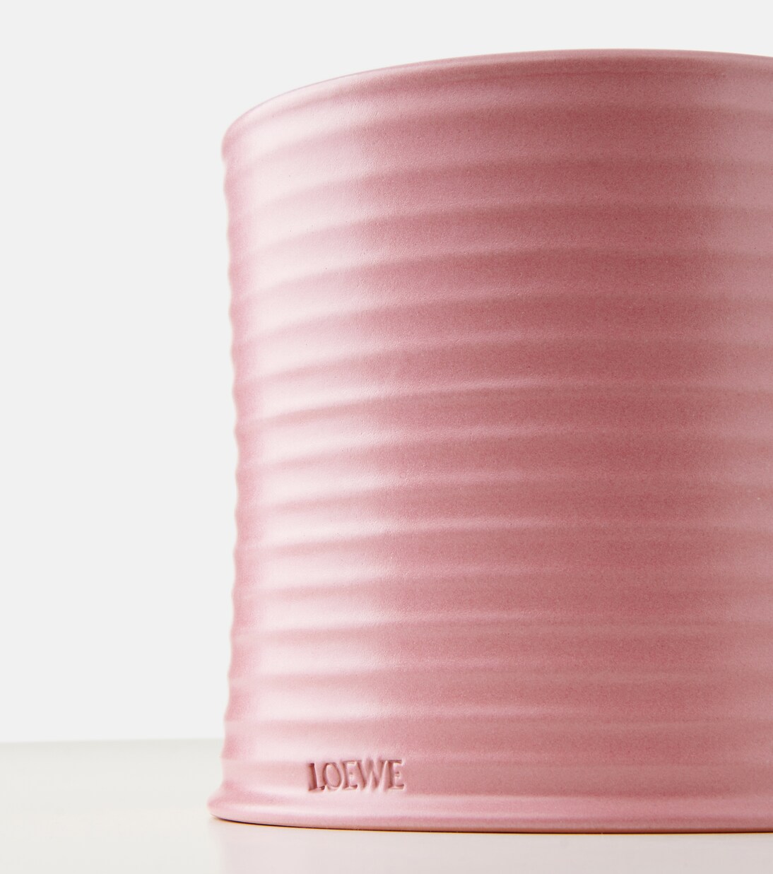 Ivy Large scented candle | Loewe Home Scents