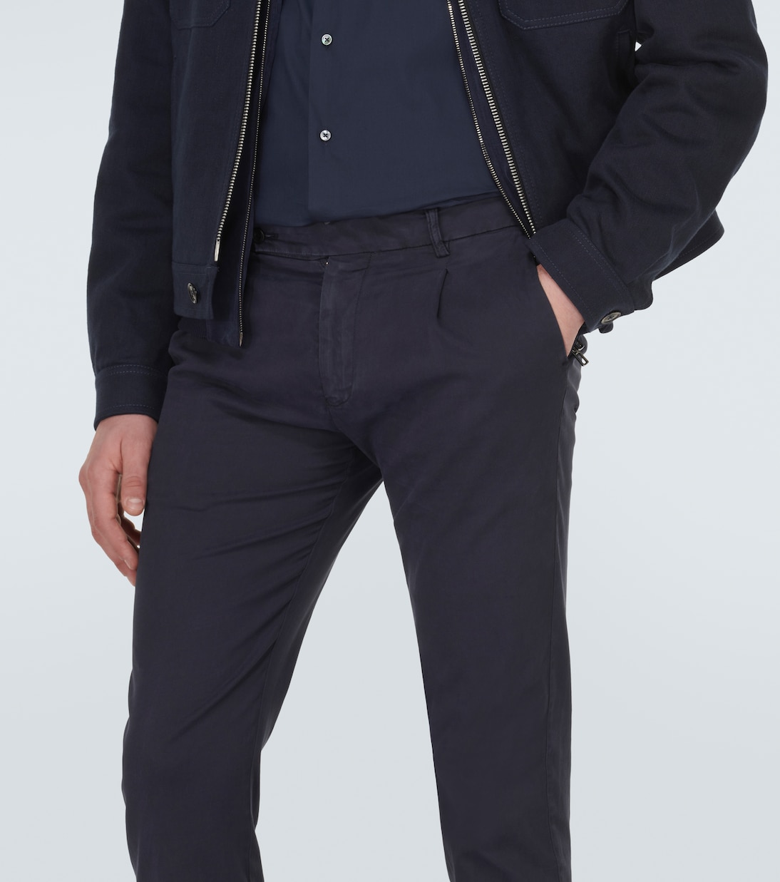 Mid-rise slim chinos | Thom Sweeney