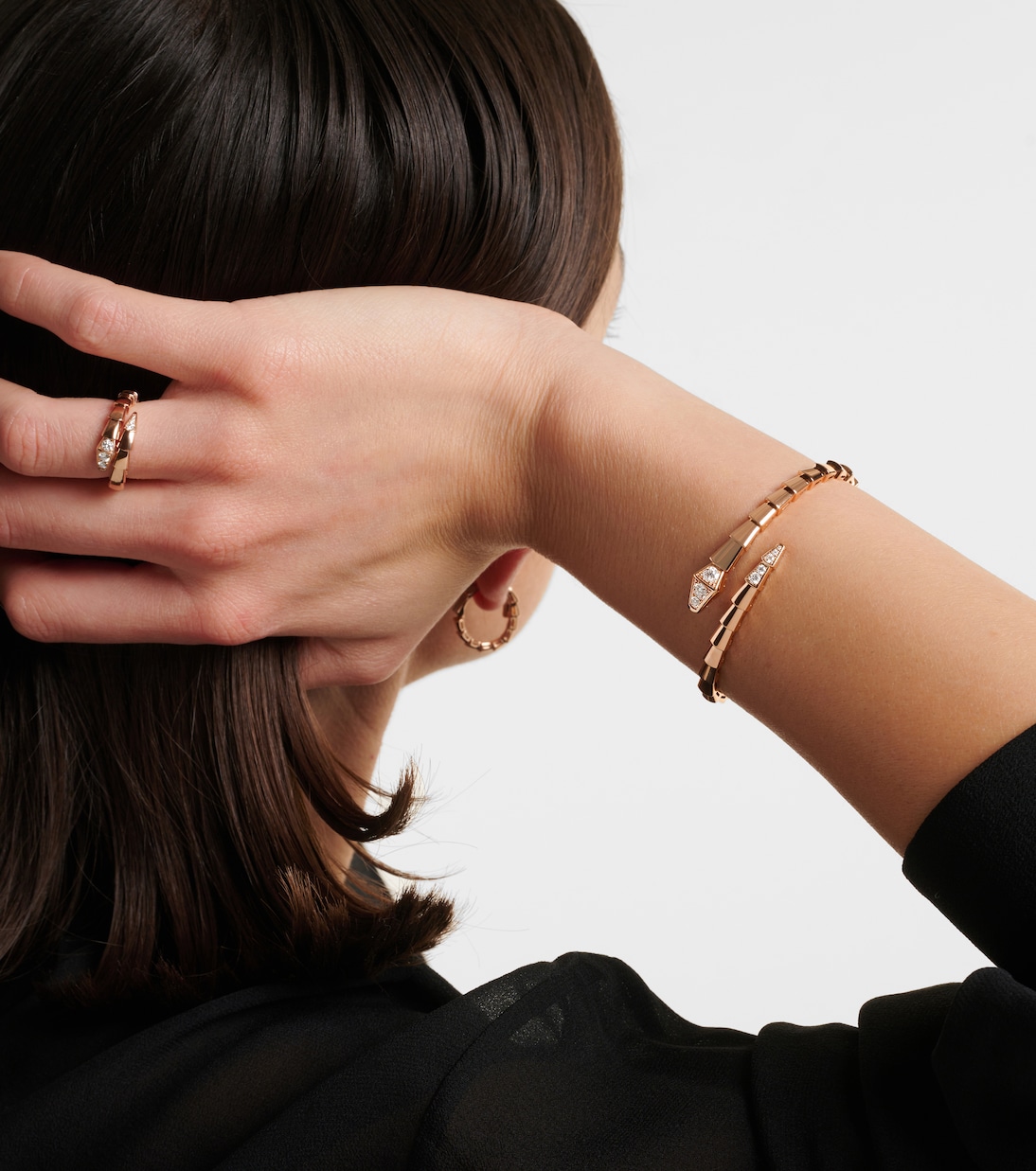 Serpenti Viper 18kt rose gold bracelet with diamonds | Bvlgari
