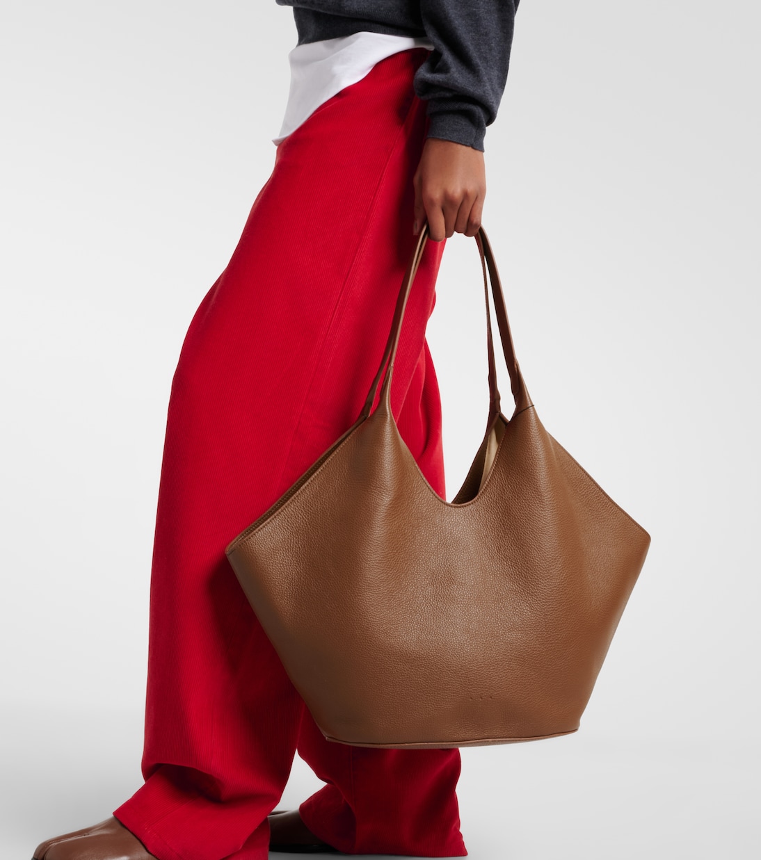 Phantom leather tote bag | Aesther Ekme