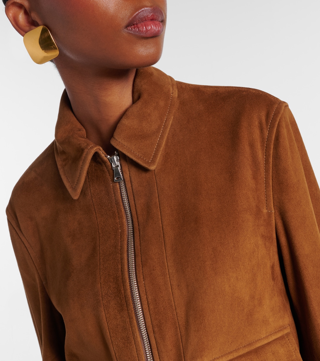 Bomberjacke Vanves aus Veloursleder | Nour Hammour