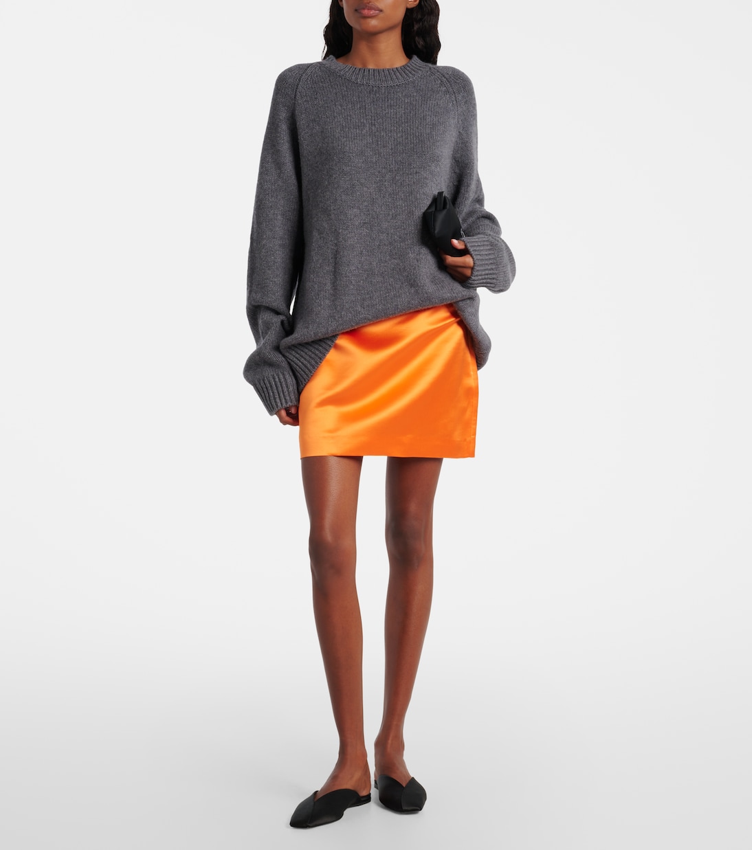 Minirock aus Seidensatin | Lisa Yang