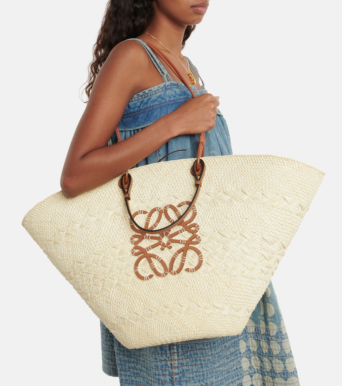 Paula's Ibiza – Cabas Anagram Large | Loewe