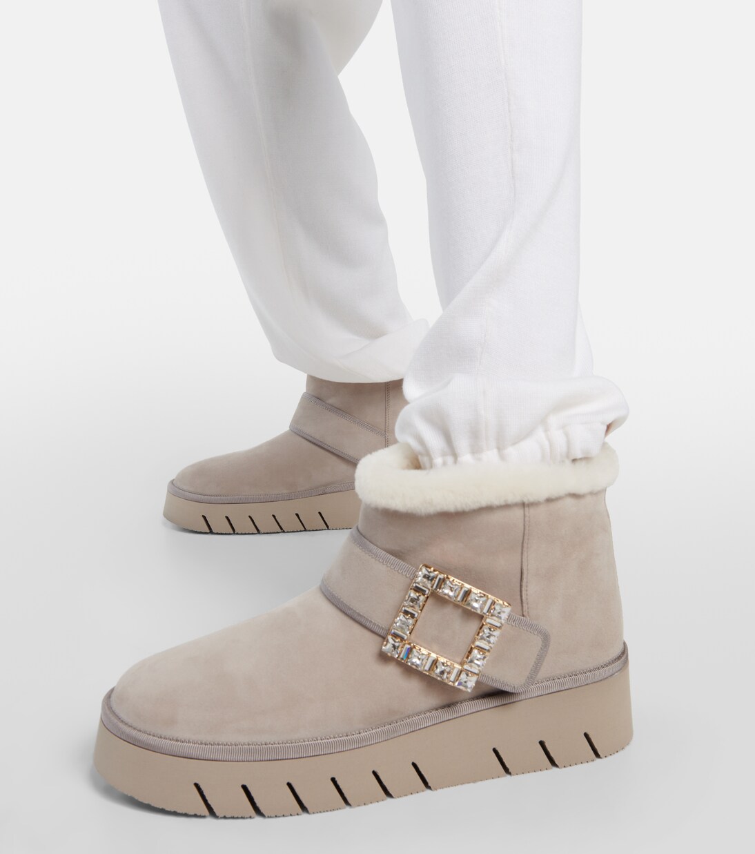 Viv' Winter suede ankle boots | Roger Vivier