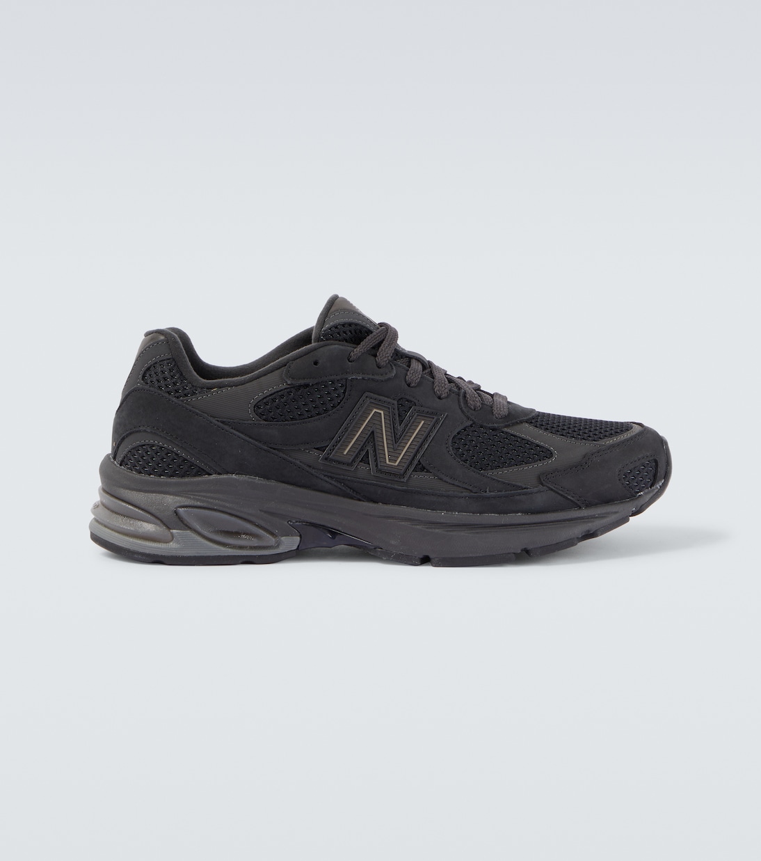 2010 suede and mesh sneakers | New Balance