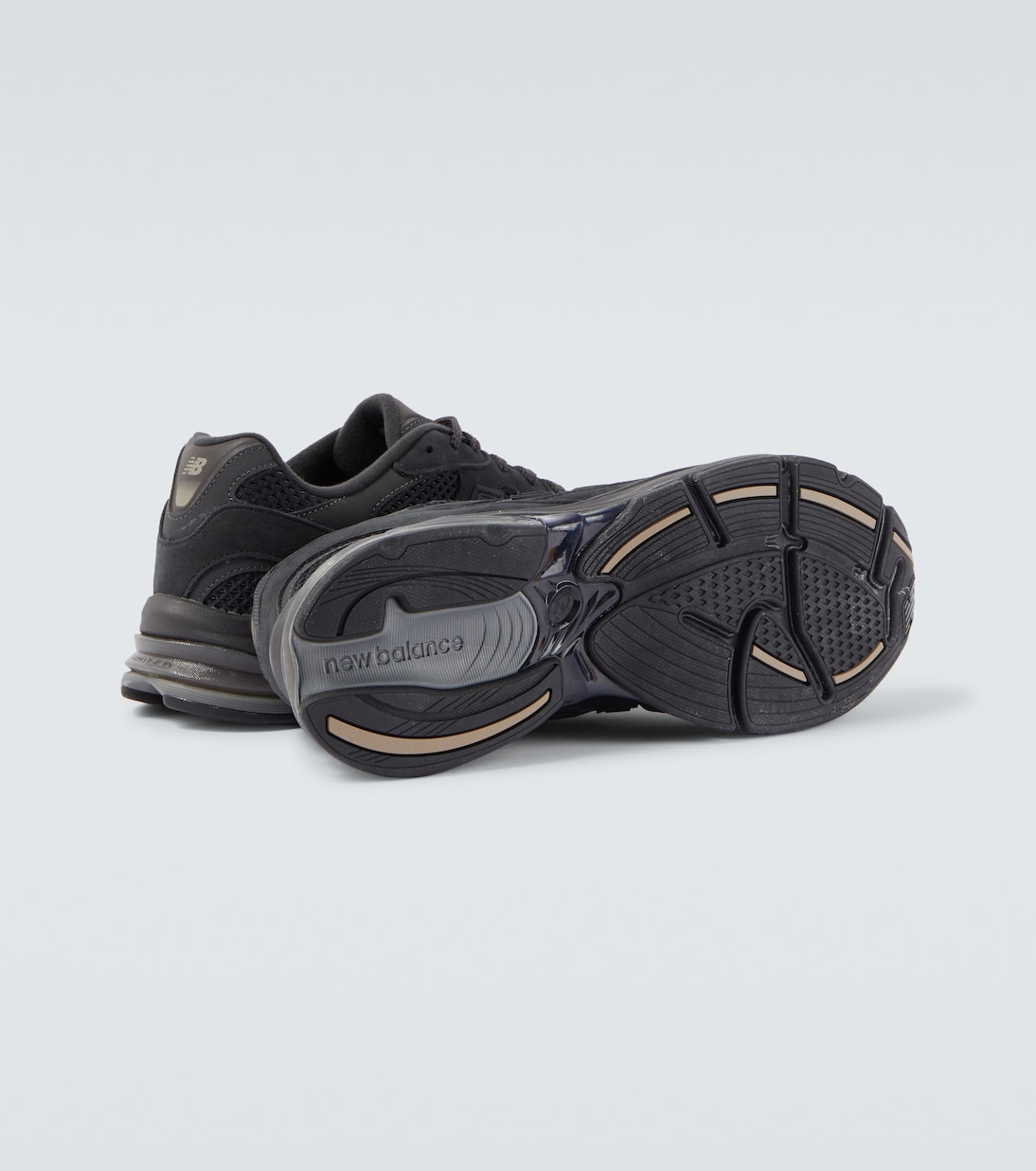 2010 suede and mesh sneakers | New Balance