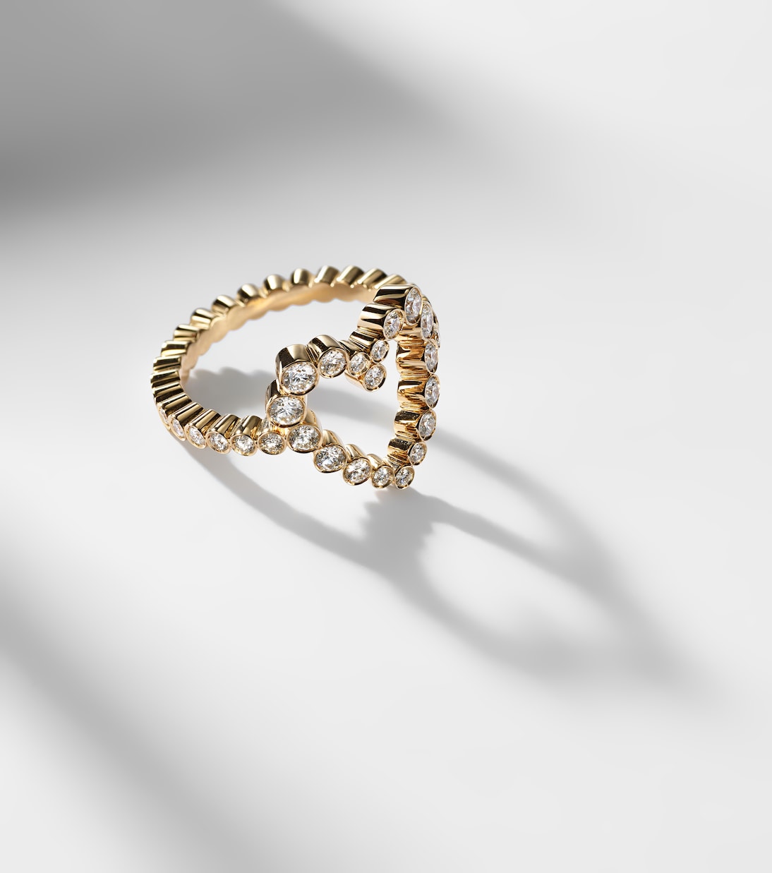 Ensemble Coeur 18kt gold ring with diamonds | Sophie Bille Brahe