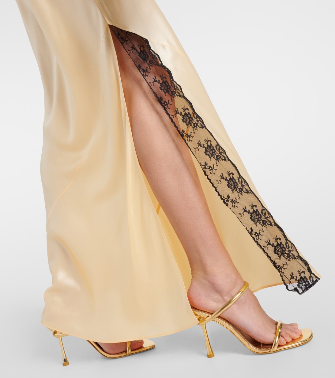 Robe longue Aries en satin de soie et dentelle | SIR