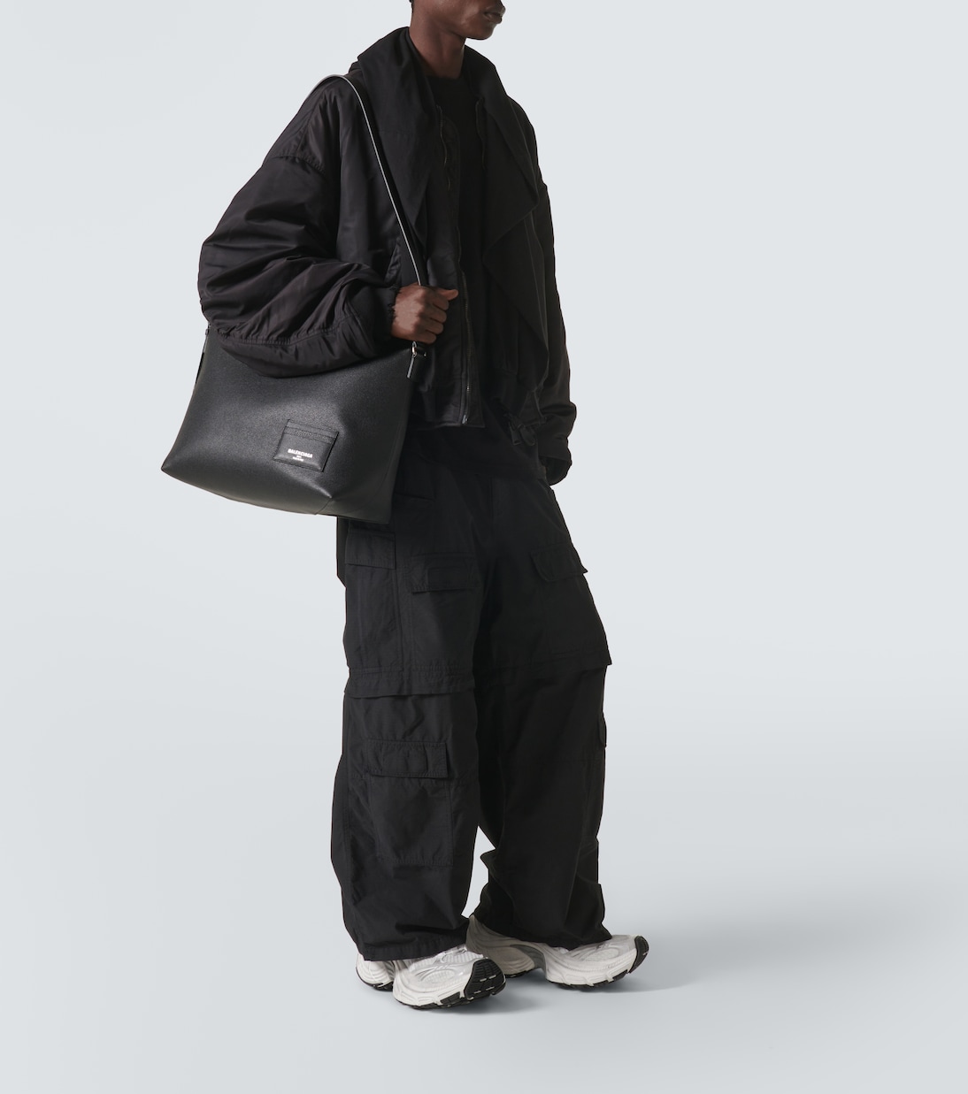 Credit Large leather messenger bag | Balenciaga