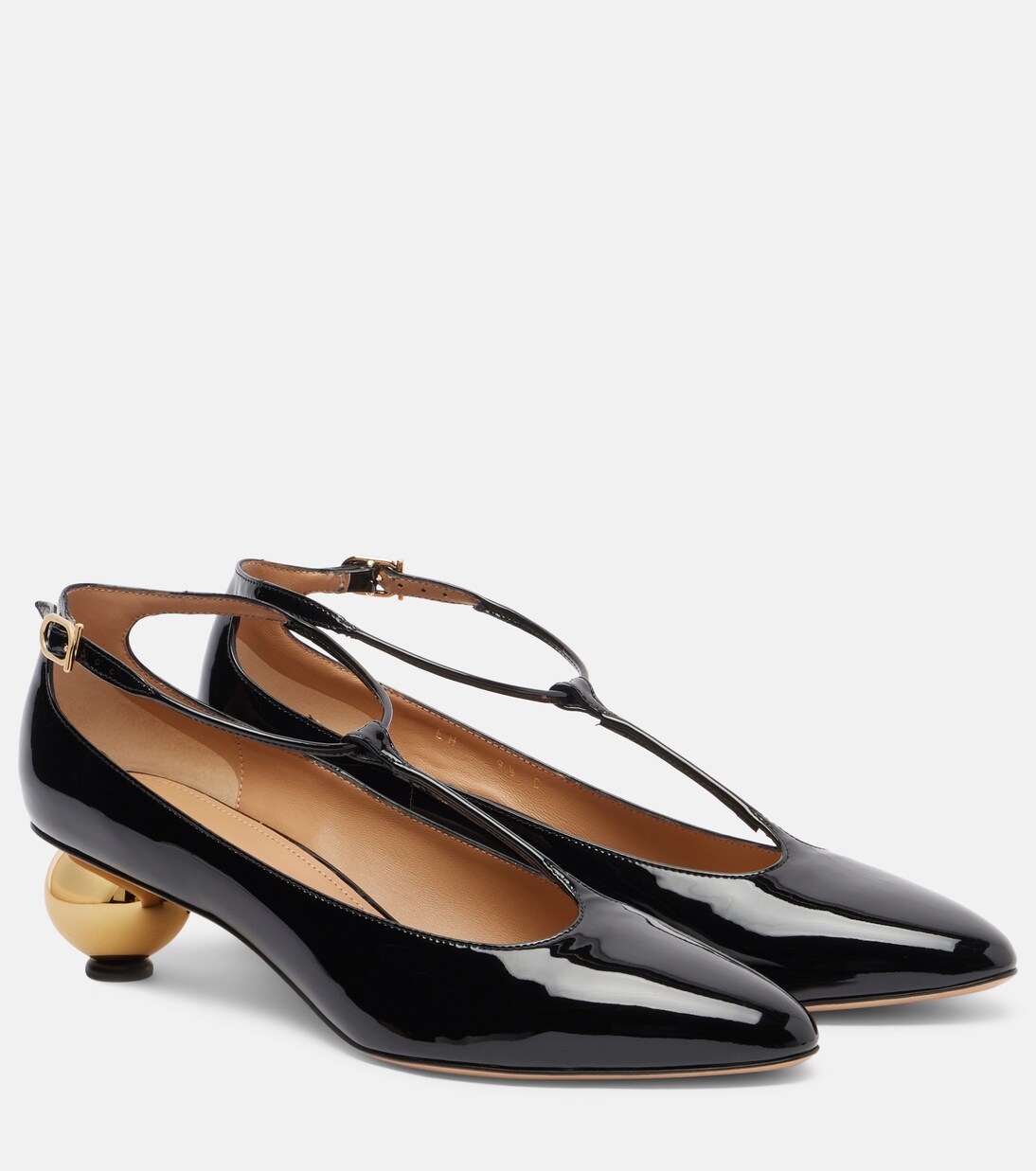 Tania 40 patent leather pumps | Ferragamo