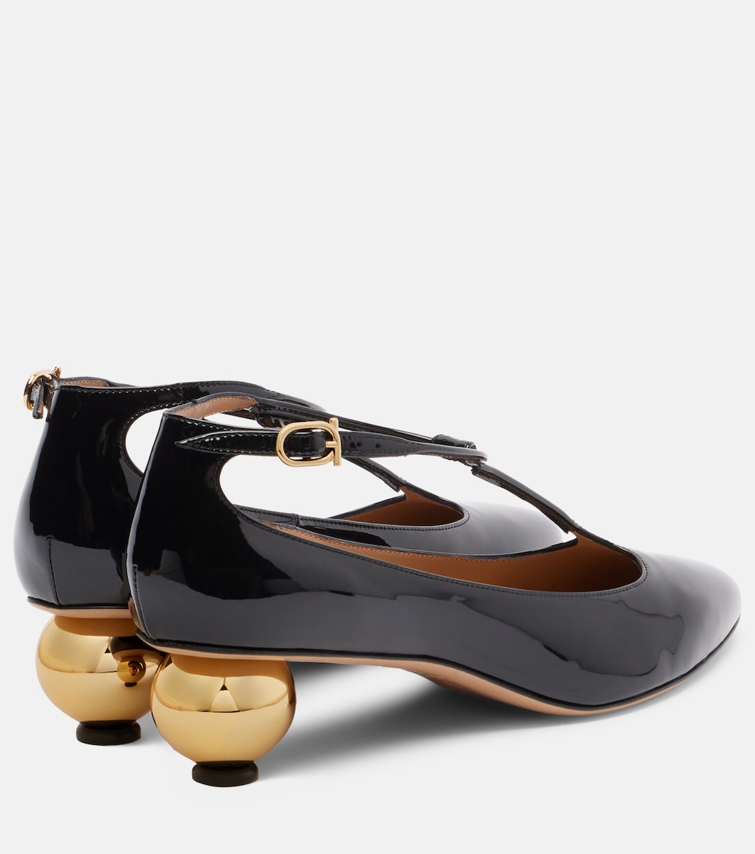 Tania 40 patent leather pumps | Ferragamo