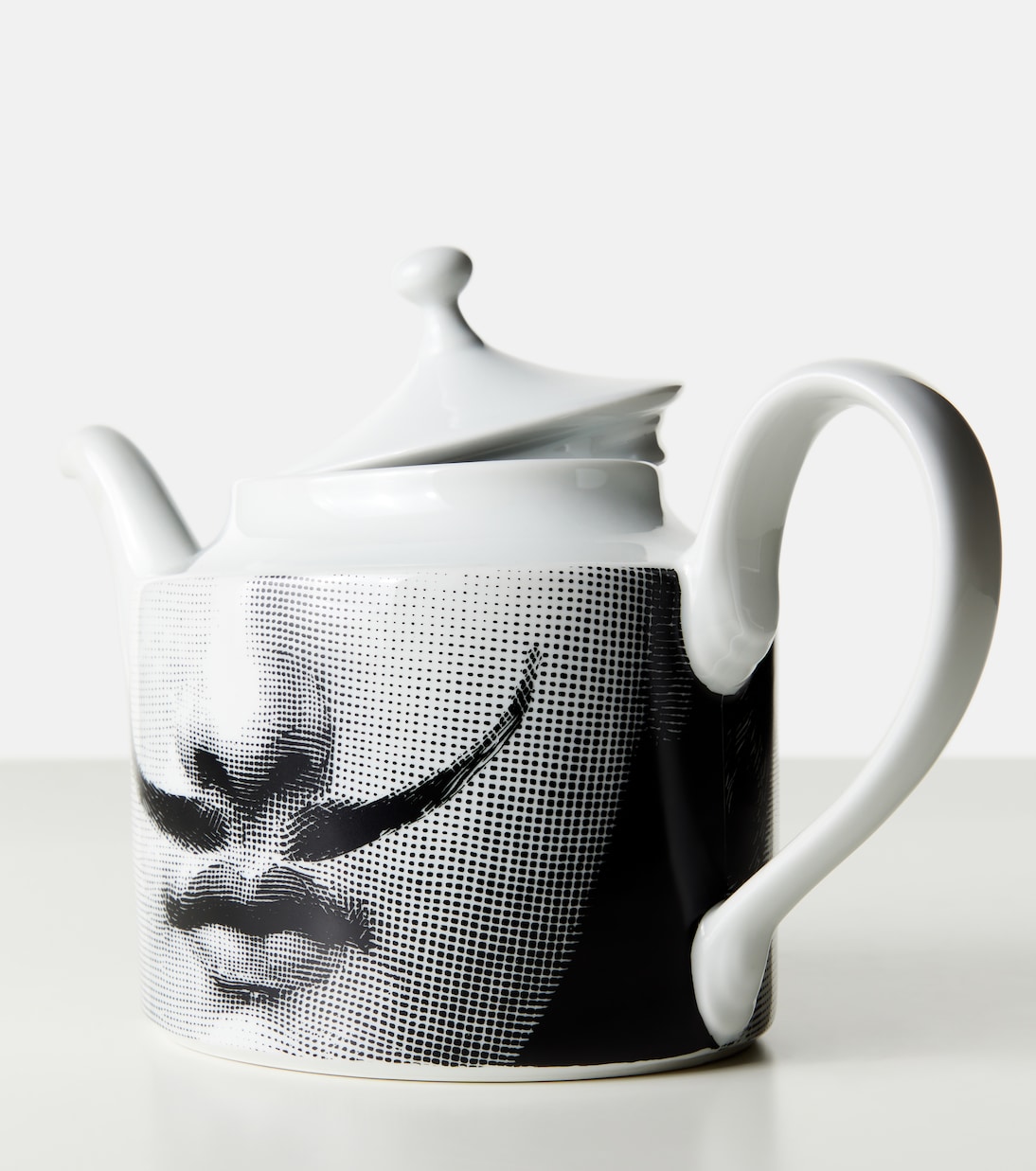Tema e Variazioni N.21 porcelain teapot | Fornasetti
