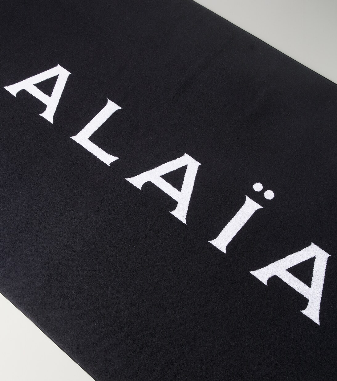 Logo提花棉质沙滩巾 | Alaïa
