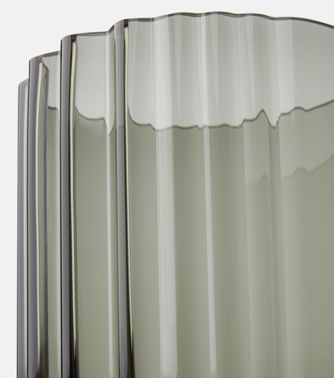 Pulse glass vase | Zaha Hadid Design