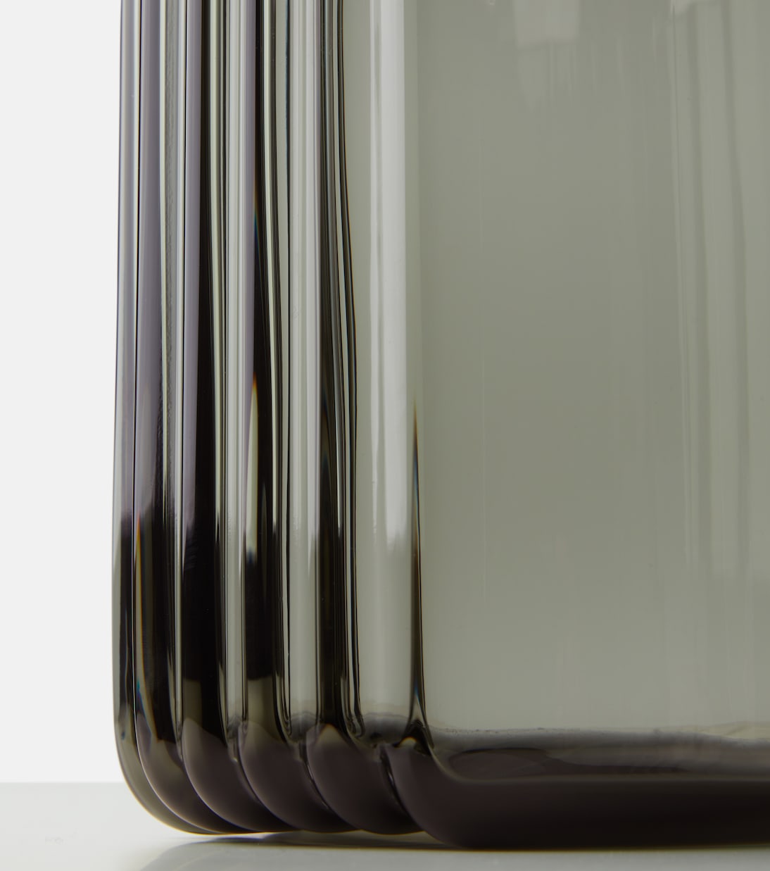 Pulse glass vase | Zaha Hadid Design