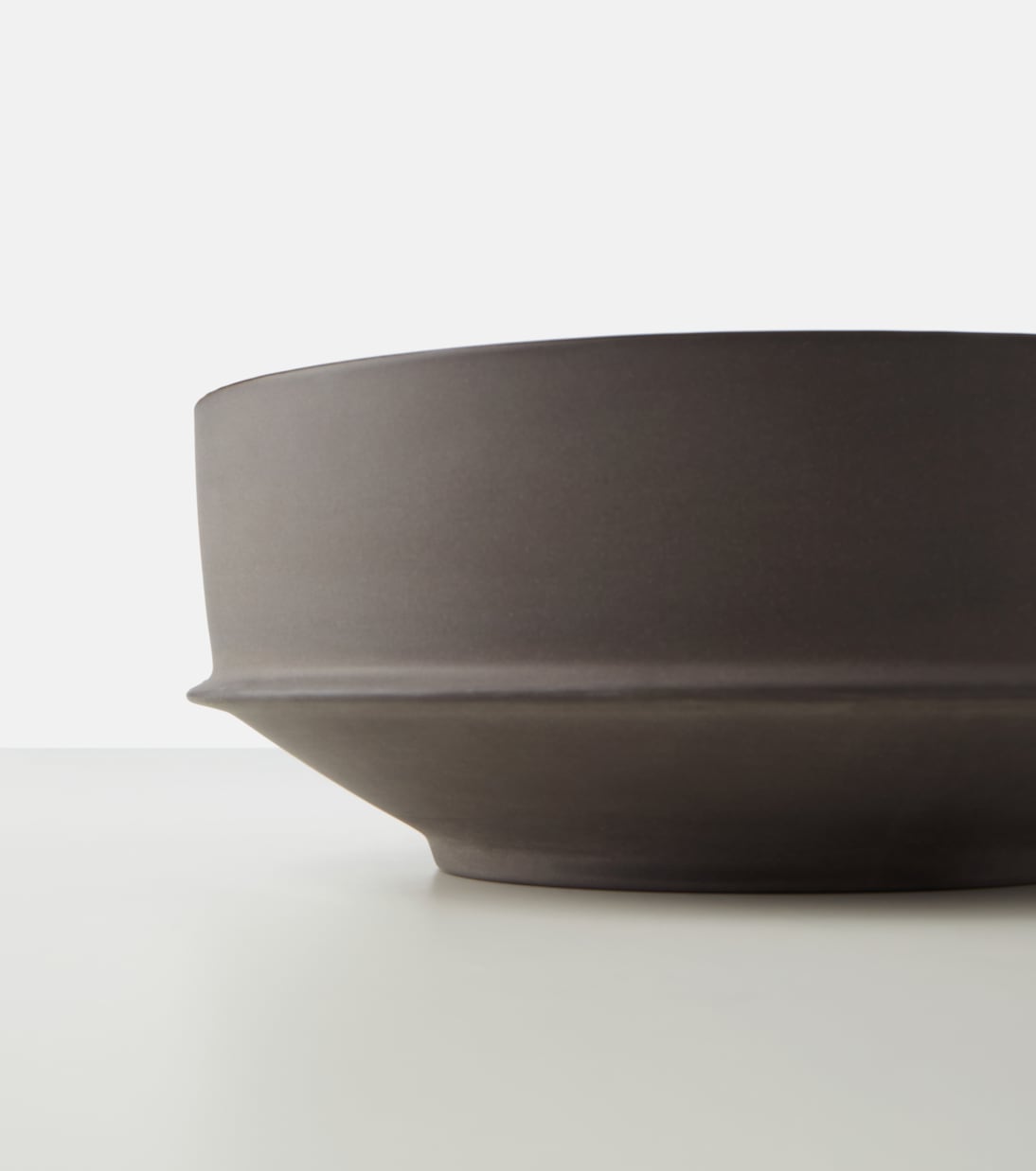 Dune Large porcelain bowl by Kelly Wearstler | Serax