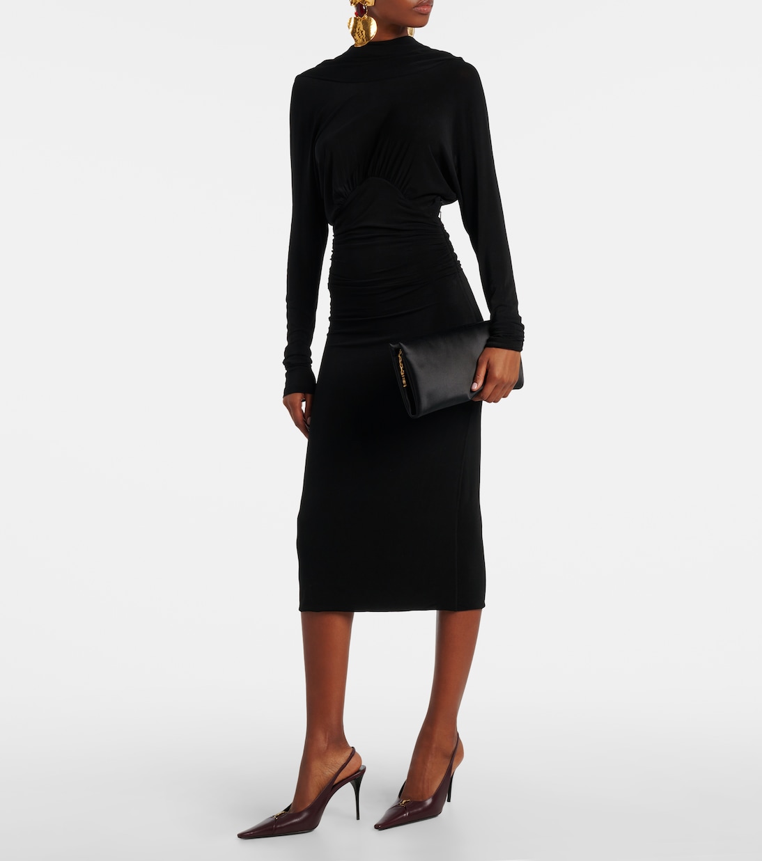 Supple satin clutch | Saint Laurent