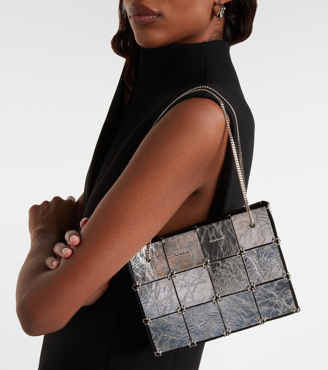 Bolso Emma Mini de piel metalizada | Khaite