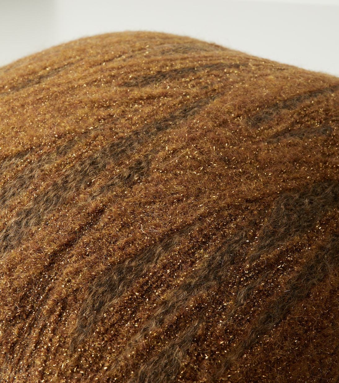 Fosca cushion | The House of Lyria