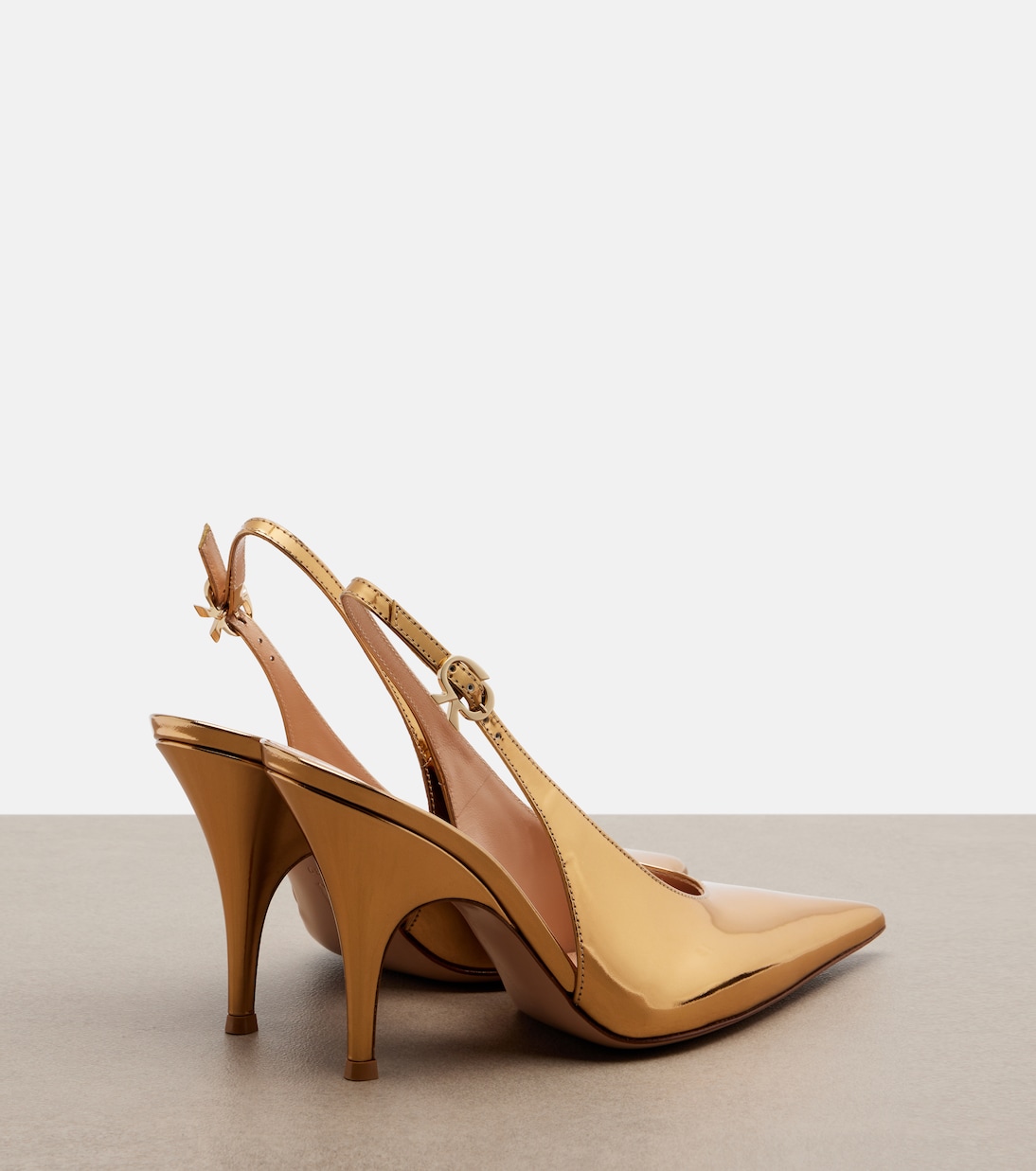 Slingback-Pumps Sofia aus Metallic-Leder | Gianvito Rossi