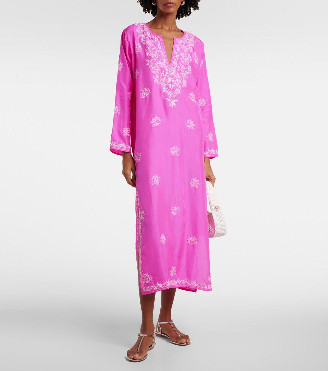 Cafetan brodé en soie | Juliet Dunn
