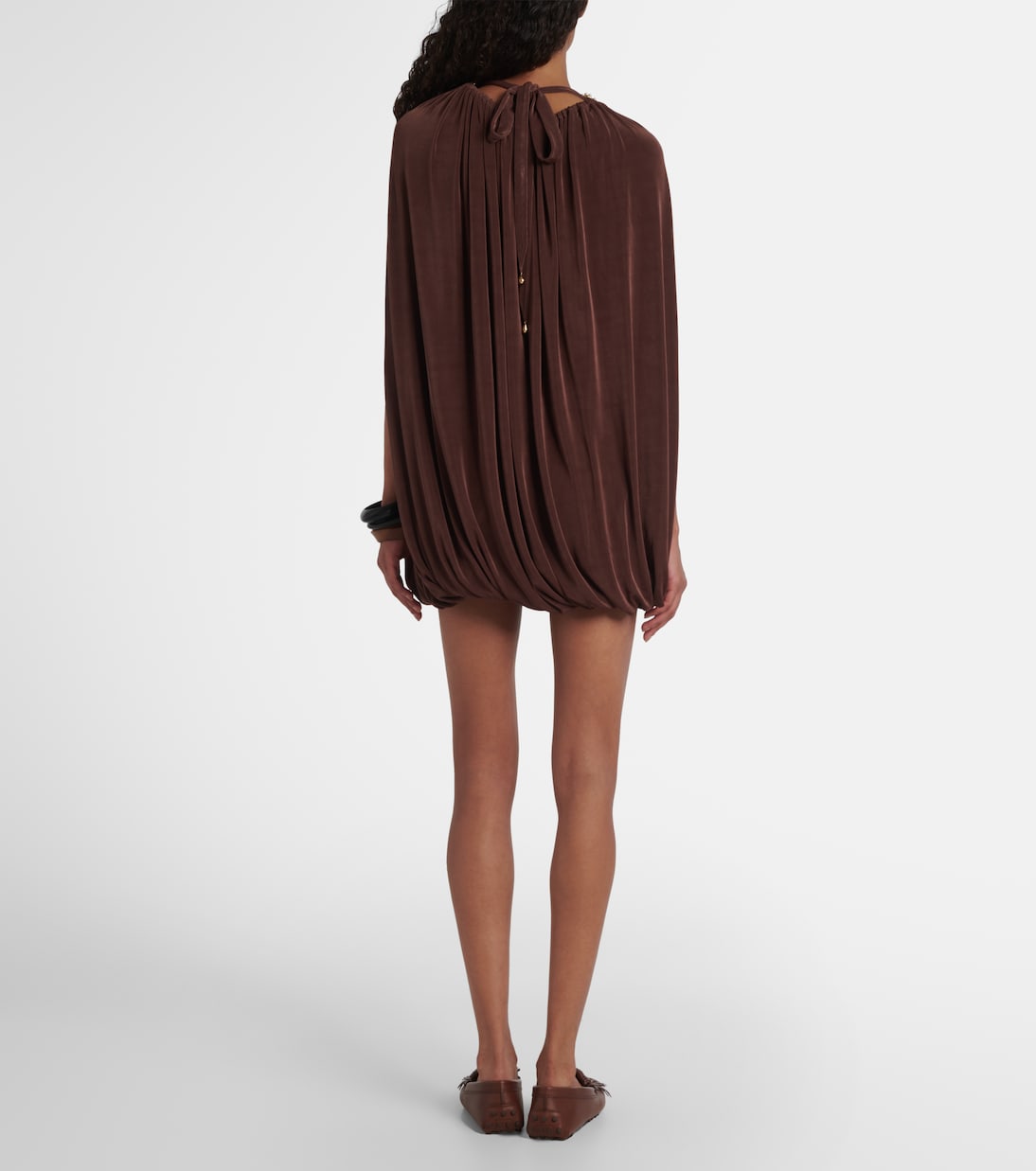 فستان قصير درابيه مع تزيين | Xu Zhi