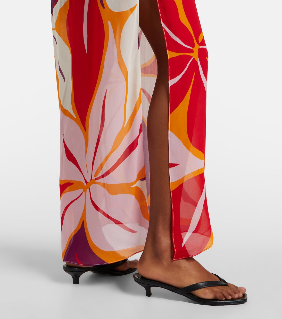 Accasia floral halterneck maxi dress | Cala de la Cruz