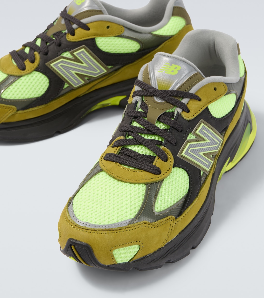 2010 suede-trimmed sneakers | New Balance