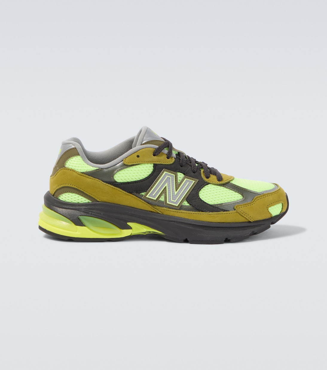 2010 suede-trimmed sneakers | New Balance