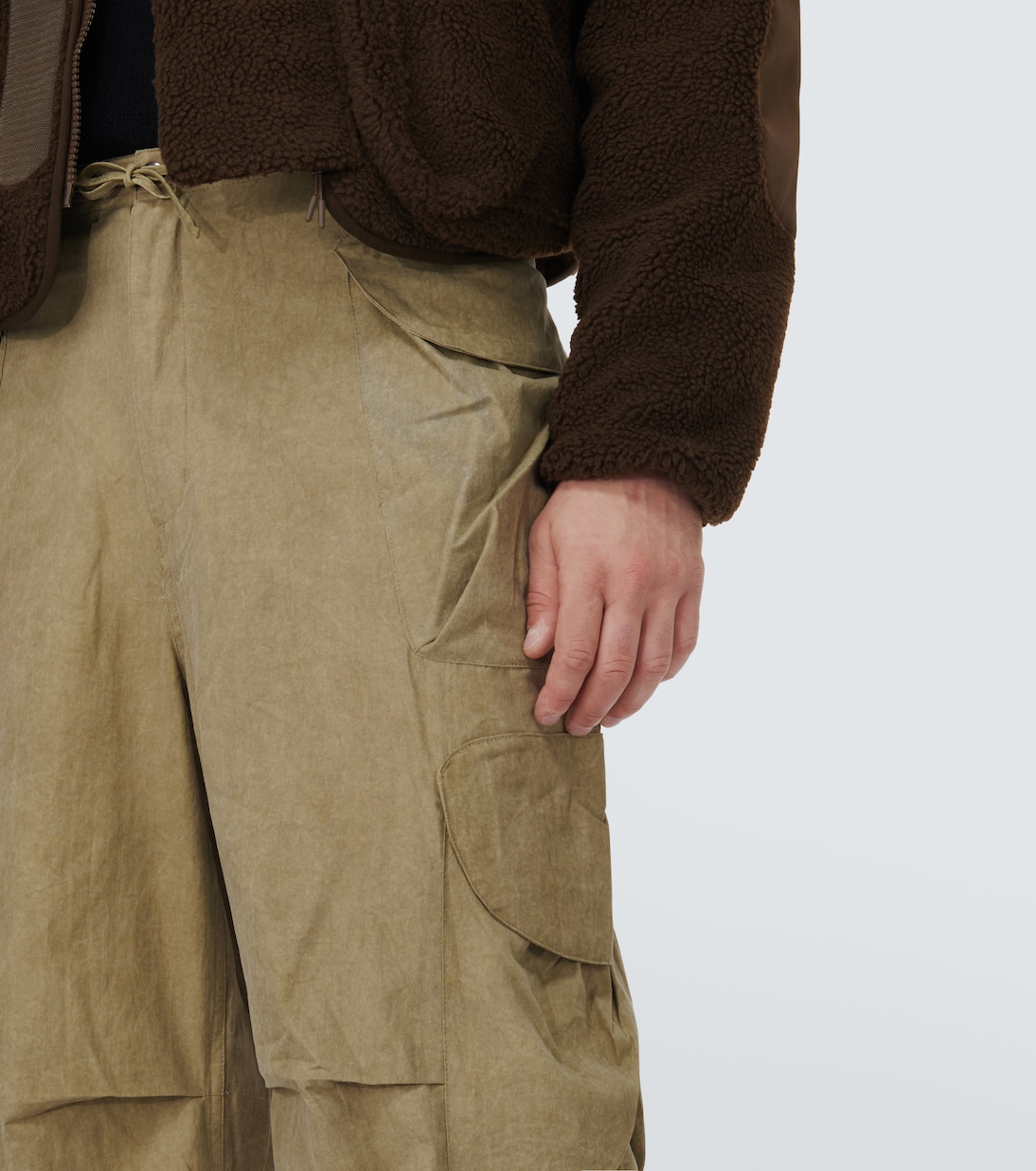 Pantalones cargo de algodón desteñido | Entire Studios