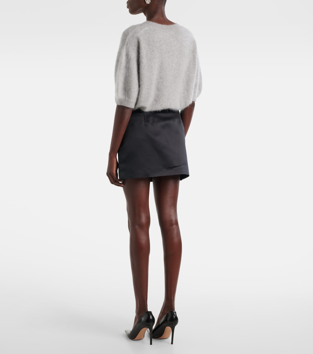 Silk satin mini skirt | Lisa Yang