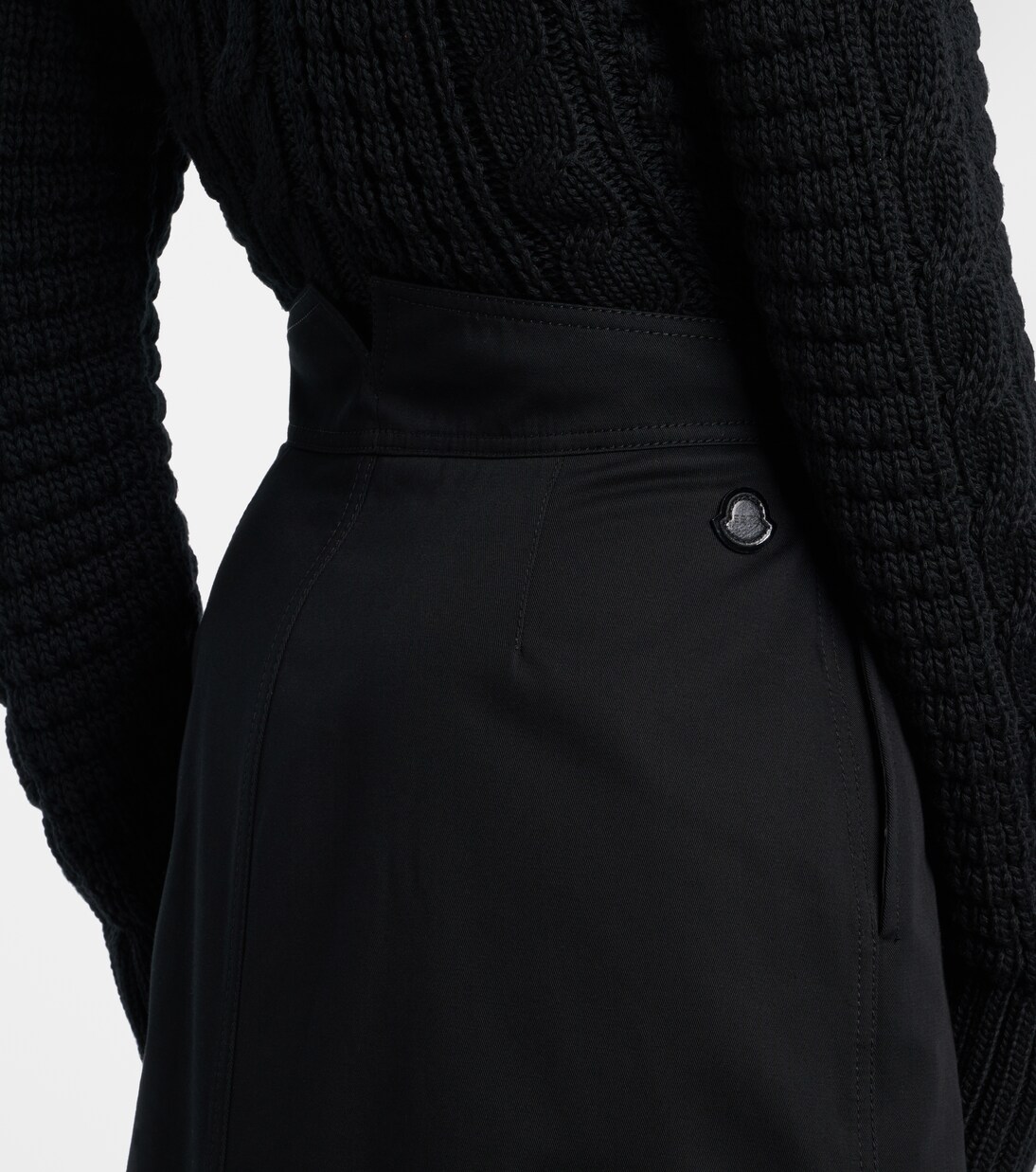 x EE72 falda midi de algodón por Edward Enninful | Moncler Genius